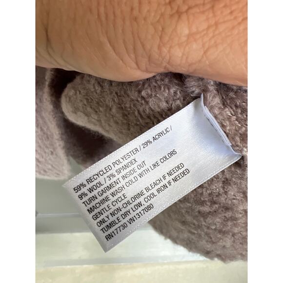 NWT Wild Fable size medium beige sweater super soft - Picture 3 of 3